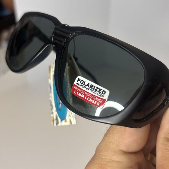 Flying Fisherman Polarized Sunglasses 7817BS ISLAMORADA Black Smoke Lenses - Picture 11 of 16